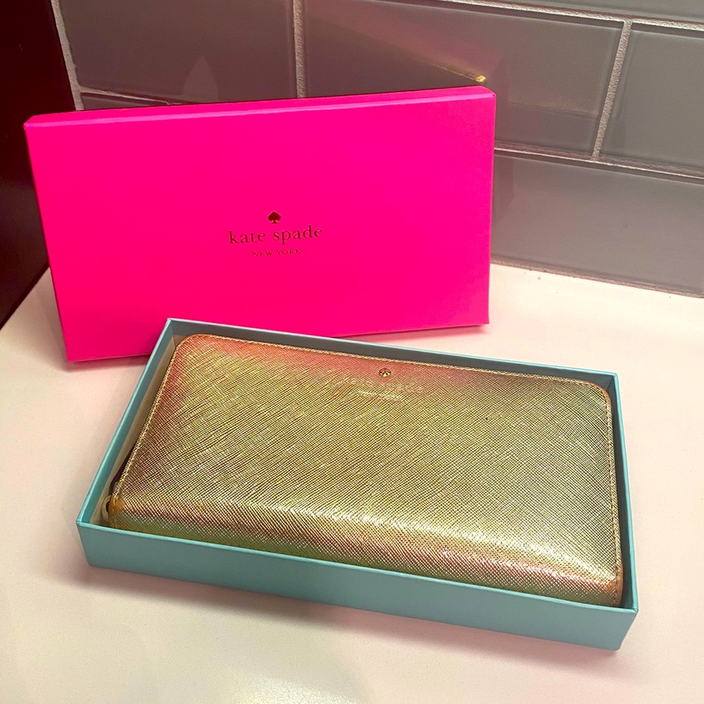 Metallic gold leather wallet LIKE NEW Kate Spade